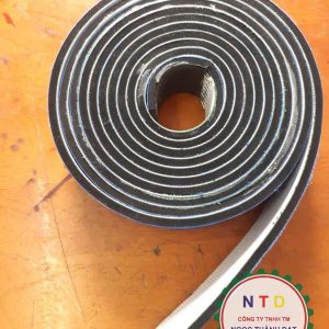 Băng tải pvc 2mm dán muốt 6mm